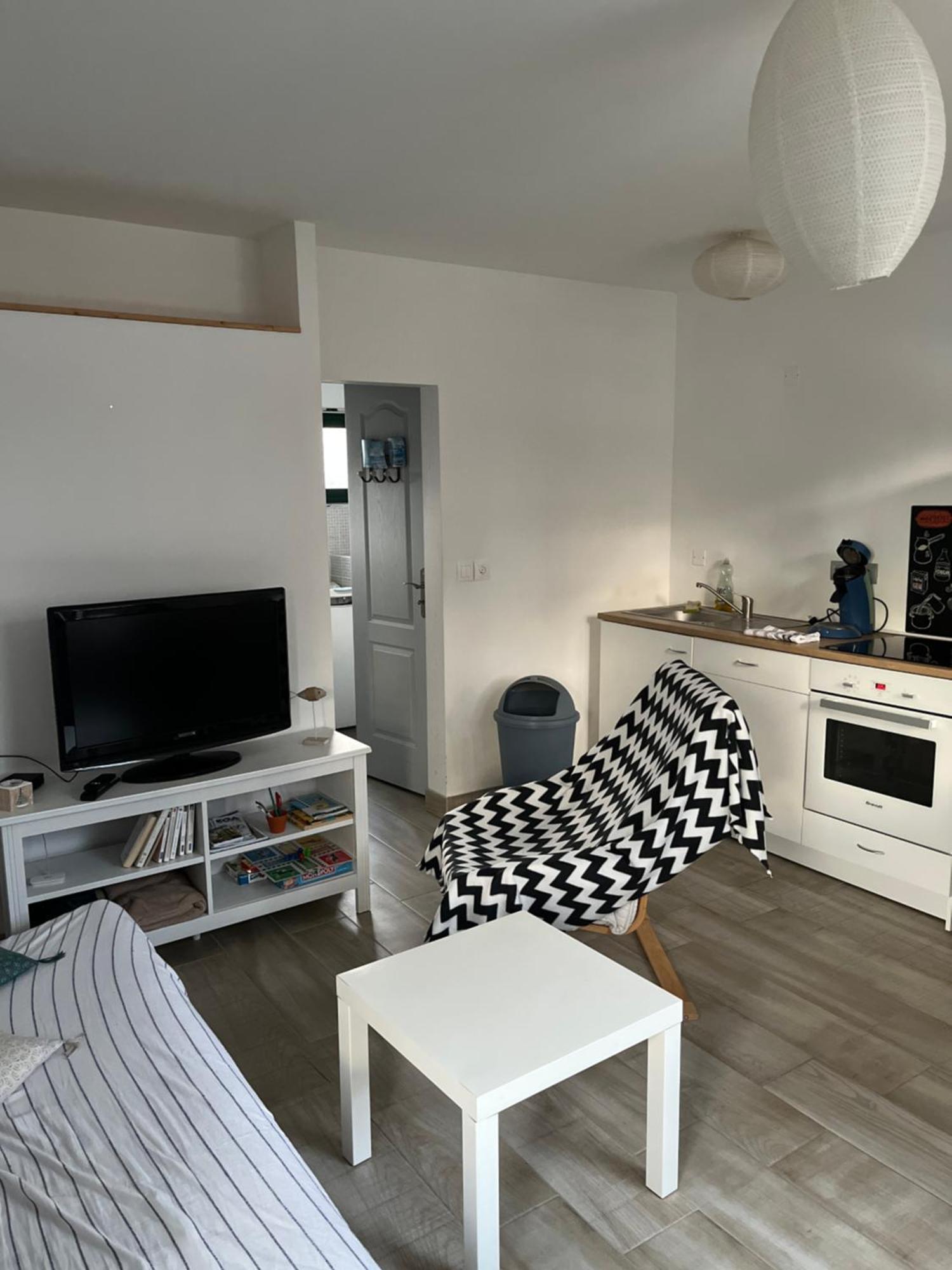 Appartement Proche Mer ! Ла-Транш-сюр-Мер Екстер'єр фото